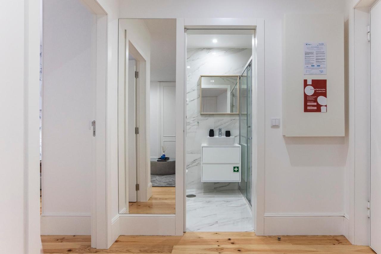 Apartamento Elegant Downtown 1br Flat W/ Ac By Lovelystay Porto